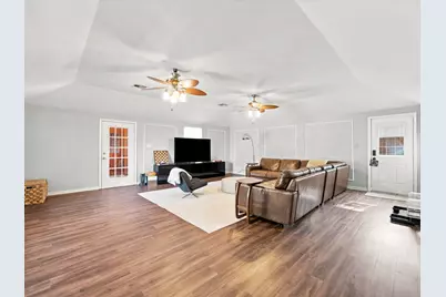 840 Lynn Ann Drive, Red Oak, TX 75154 - Photo 11