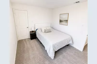 2 Glen Crossings Road, Edgecliff Village, TX 76134 - Photo 9