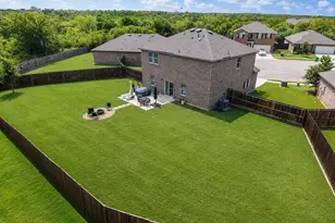 2 Glen Crossings Rd, Edgecliff Village, TX 76134 - Photo 19