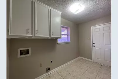 4508 Mill Pond Court, Fort Worth, TX 76133 - Photo 11