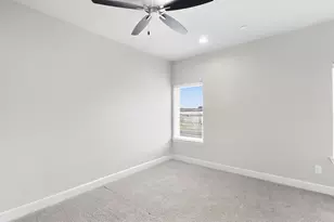 5713 Woodlands Dr, The Colony, TX 75056 - Photo 11