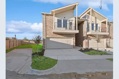 5713 Woodlands Drive, The Colony, TX 75056 - Photo 1