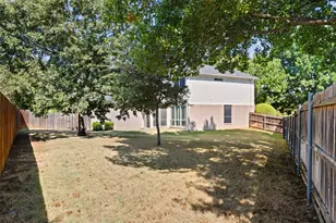 1432 Swan Ct, Lewisville, TX 75077 - Photo 27