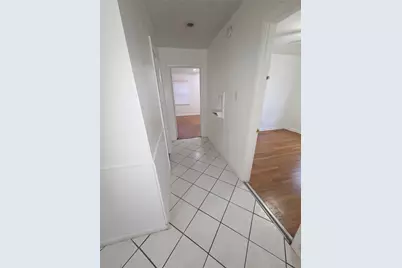 1017 E Spurgeon Street, Fort Worth, TX 76115 - Photo 11