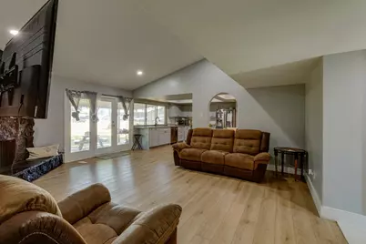 478 Birchwood Drive, Garland, TX 75043 - Photo 5