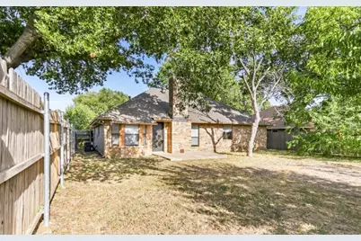 7316 Glen Haven Drive, Fort Worth, TX 76133 - Photo 9