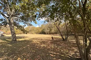 520 N Mlk Ave, Wortham, TX 76693 - Photo 11