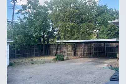 6365 Malcolm Drive, Dallas, TX 75214 - Photo 13