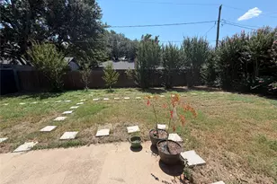 1012 Purdue Dr, Arlington, TX 76012 - Photo 19