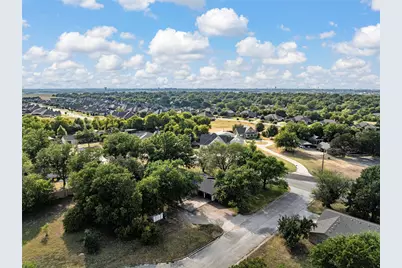 739 N Old Robinson Road, Robinson, TX 76706 - Photo 33