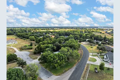 739 N Old Robinson Road, Robinson, TX 76706 - Photo 37