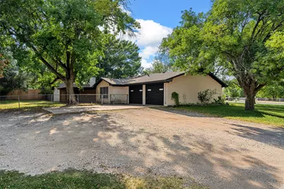 739 N Old Robinson Road, Robinson, TX 76706 - Photo 31