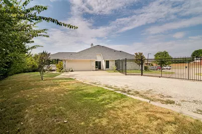 2202 Country Hollow Lane, Garland, TX 75040 - Photo 25