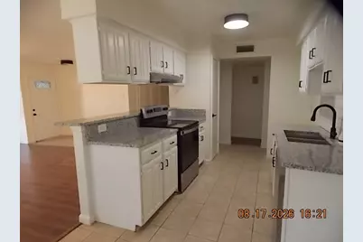 3425 Doolittle Drive, Arlington, TX 76014 - Photo 3