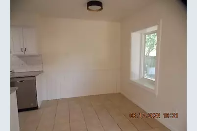 3425 Doolittle Drive, Arlington, TX 76014 - Photo 5