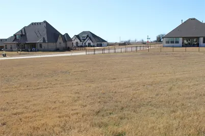 133 Highgate Drive, Boyd, TX 76023 - Photo 13
