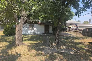 307 E Weaver Ave, Alvarado, TX 76009 - Photo 1