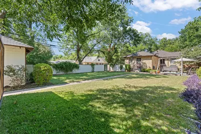 115 Bellevue Drive, Cleburne, TX 76033 - Photo 33