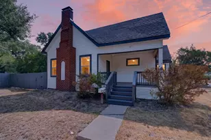 200 1st St, Terrell, TX 75160 - Photo 1