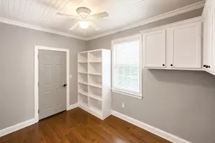 3860 Durango Dr, Dallas, TX 75220 - Photo 11