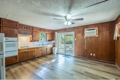 4412 Pierce Avenue, Fort Worth, TX 76119 - Photo 3
