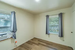 4412 Pierce Ave, Fort Worth, TX 76119 - Photo 5