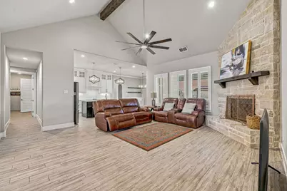 212 Buena Vista Drive, Godley, TX 76044 - Photo 7