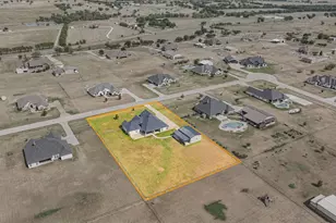 212 Buena Vista Dr, Godley, TX 76044 - Photo 39