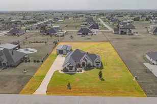 212 Buena Vista Dr, Godley, TX 76044 - Photo 39