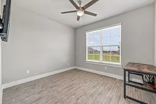 212 Buena Vista Dr, Godley, TX 76044 - Photo 27