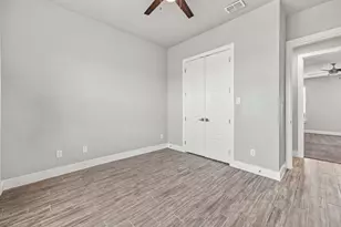 212 Buena Vista Dr, Godley, TX 76044 - Photo 23