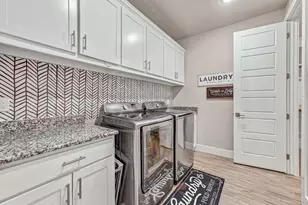 212 Buena Vista Dr, Godley, TX 76044 - Photo 21