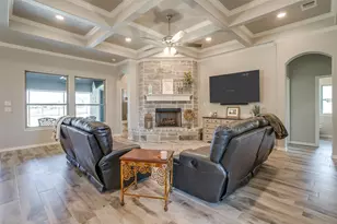 2716 Village Rd, Granbury, TX 76049 - Photo 15