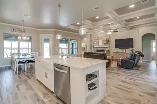 2716 Village Rd, Granbury, TX 76049 - Photo 9