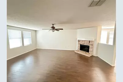 1337 Scenic Hills Drive, McKinney, TX 75071 - Photo 3