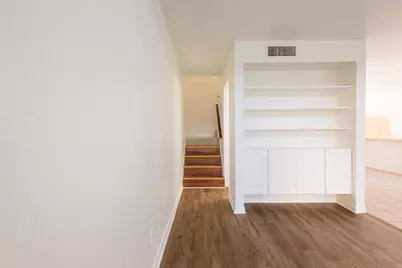 5540 Boca Raton Boulevard #175, Fort Worth, TX 76112 - Photo 7