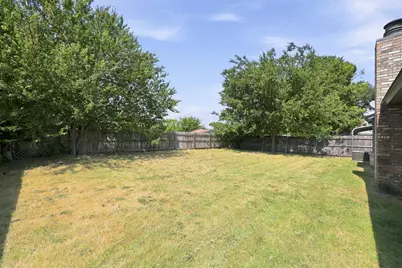 1800 Willow Vale Drive, Fort Worth, TX 76134 - Photo 7
