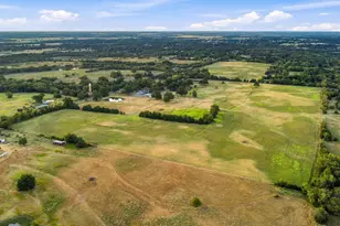 10381 FM512, Wolfe City, TX 75496 - Photo 31