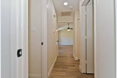 1609 Country Lane, Arlington, TX 76018 - Photo 11