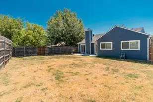 1609 Country Ln, Arlington, TX 76018 - Photo 25