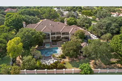 16525 Preston Trail Drive, Dallas, TX 75248 - Photo 3