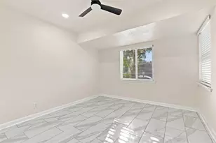 12241 Oberlin Dr, Dallas, TX 75243 - Photo 29