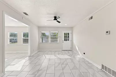 12241 Oberlin Drive, Dallas, TX 75243 - Photo 15