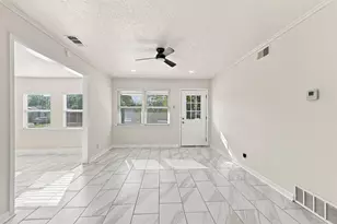 12241 Oberlin Dr, Dallas, TX 75243 - Photo 15
