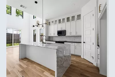 1958 Toronto Street, Dallas, TX 75212 - Photo 5
