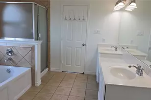 606 Port Royale Way, Euless, TX 76039 - Photo 25