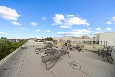 2022 N Fitzhugh Avenue #B, Dallas, TX 75204 - Photo 31