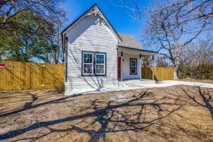 3204 5th Ave, Fort Worth, TX 76110 - Photo 3