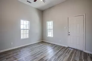 3204 5th Ave, Fort Worth, TX 76110 - Photo 7