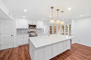 2105 Wilson Dr, Arlington, TX 76011 - Photo 5